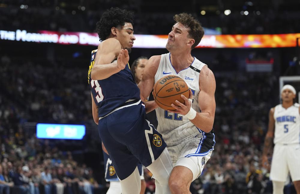 前扑救的敏 前扑救的敏