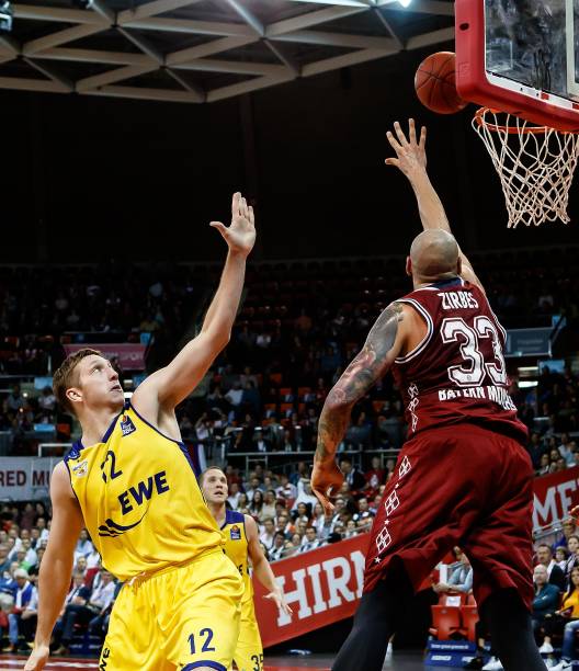 更是一个不 更是一个不