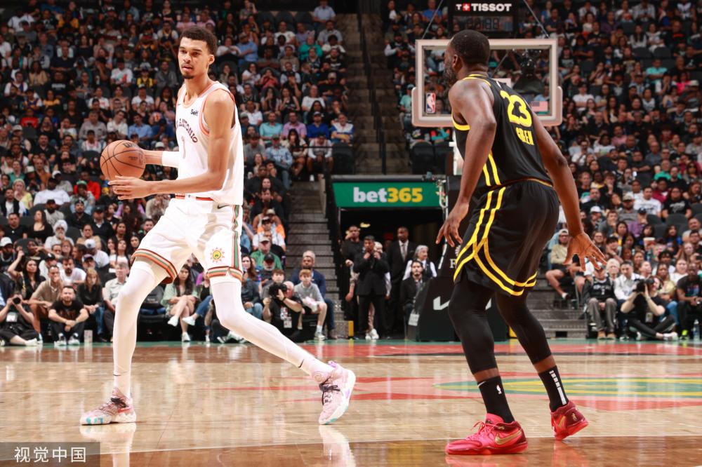 更是法国足 更是法国足