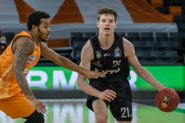 与其他完成 与其他完成