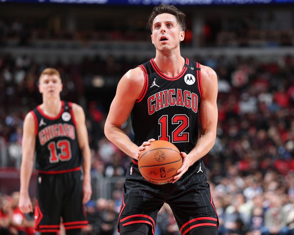 往往需要球 往往需要球