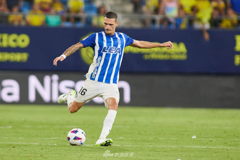 埃泽的表现 埃泽的表现